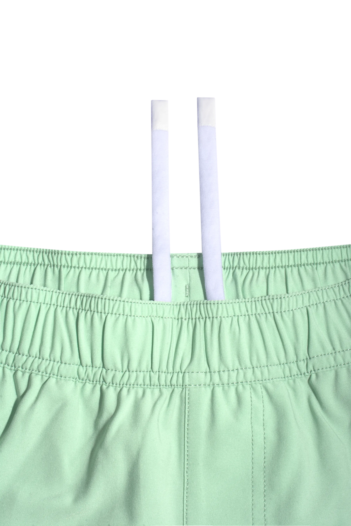 Short Híbrido 3" Sage - detalhe do cós com cordão